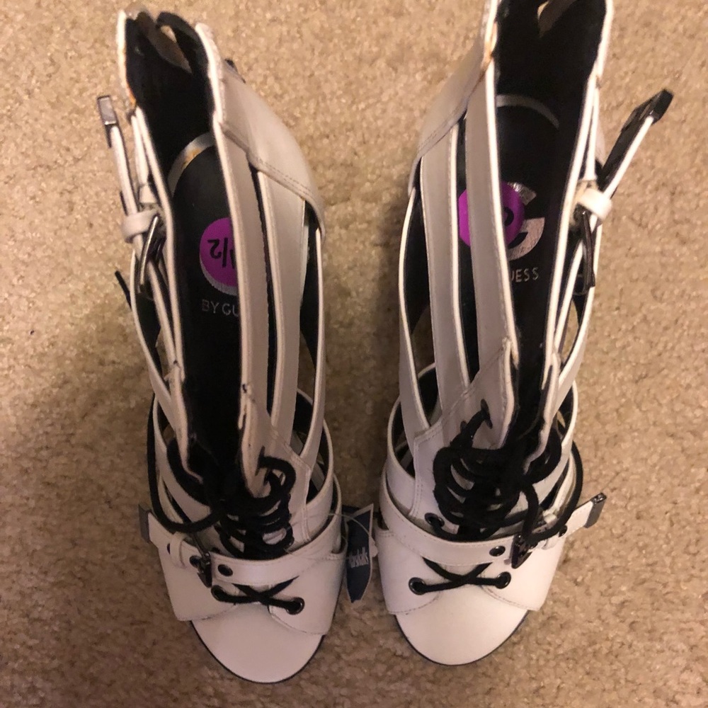 Thick heel shoe for easier, more balanced walking. Can be dressed up or down.